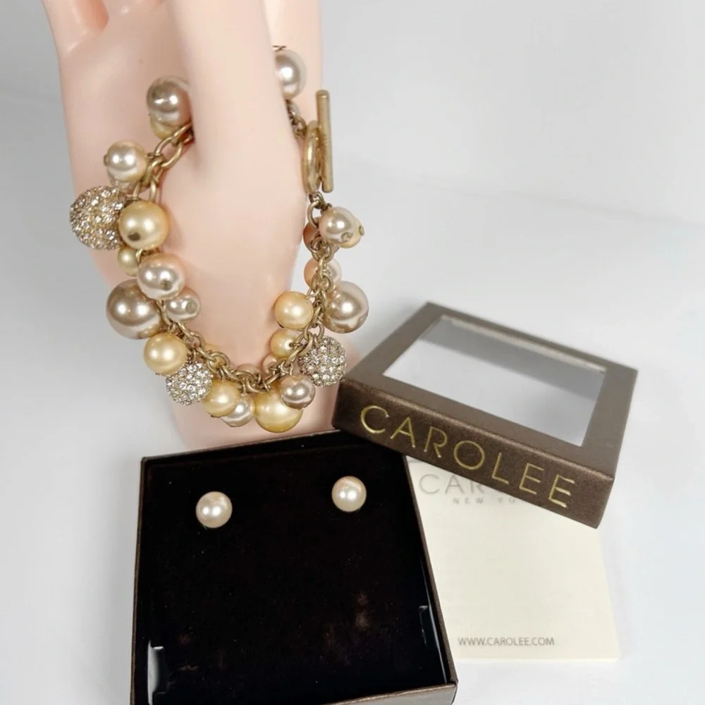 Carolee Bracelet Earring Boxed Set Charm Bracelet Pearls Dangling Pave GlobesNEW - Picture 2 of 9